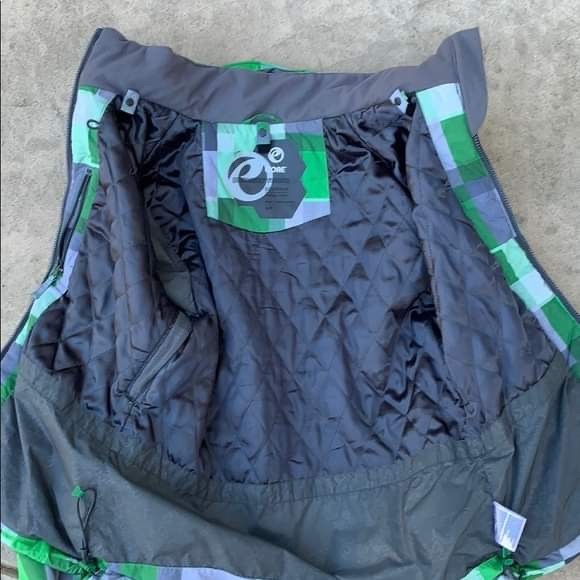 Core Powder Room 5000mm Green & Grey Zip Up Checker Ski/Snowboard Jacket - Picture 5 of 6
